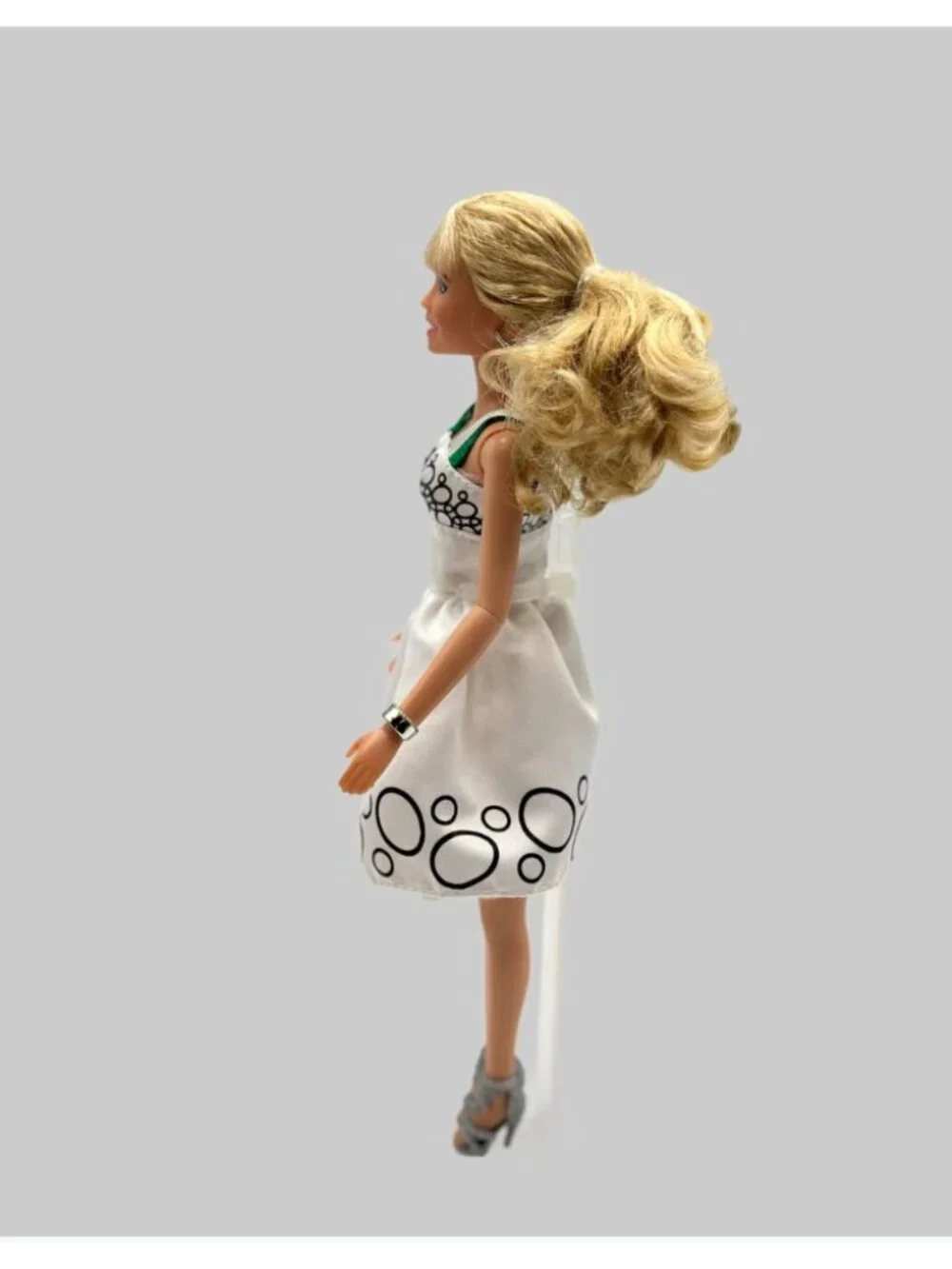 2008 Hannah Montana Fashion Moves Doll JAKKS Disney + Extra Miley Fashion Dress